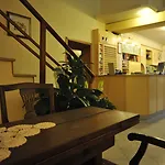 Ξενοδοχείο Gioia 3*