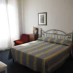 Gioia Ξενοδοχείο 3*